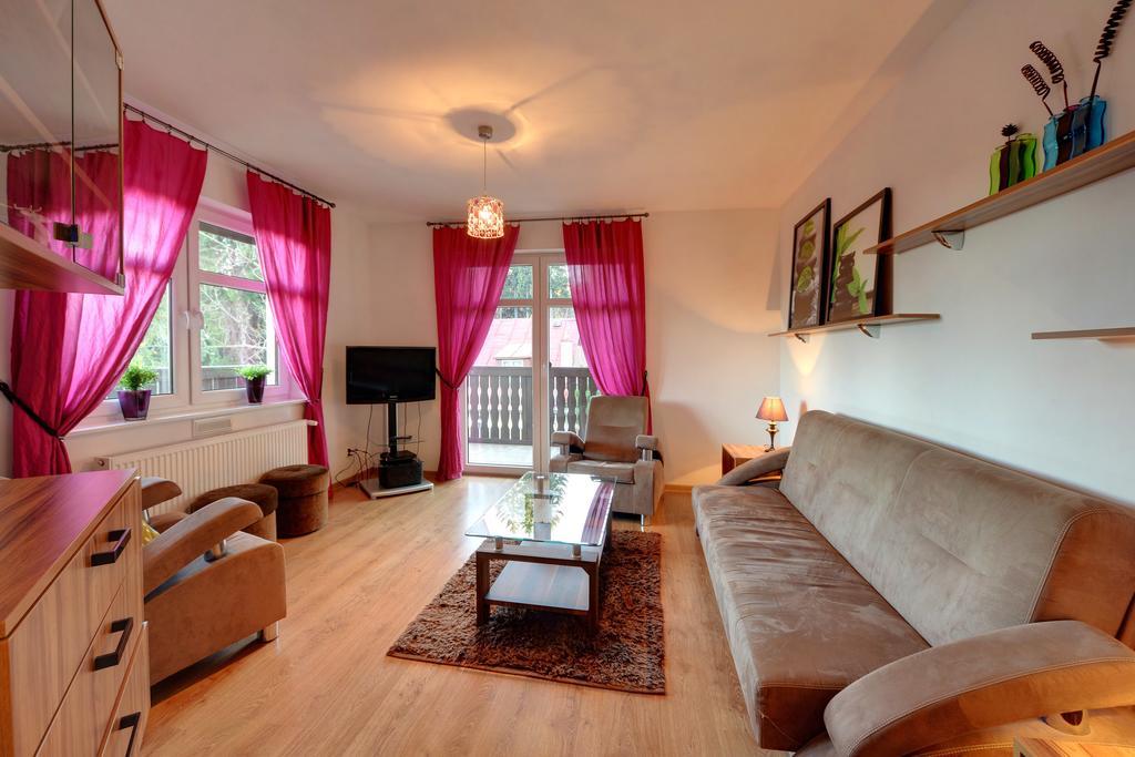 Apartamenty Sun Seasons 24 - Rezydencja Parkowa Szklarska Poręba Rom bilde